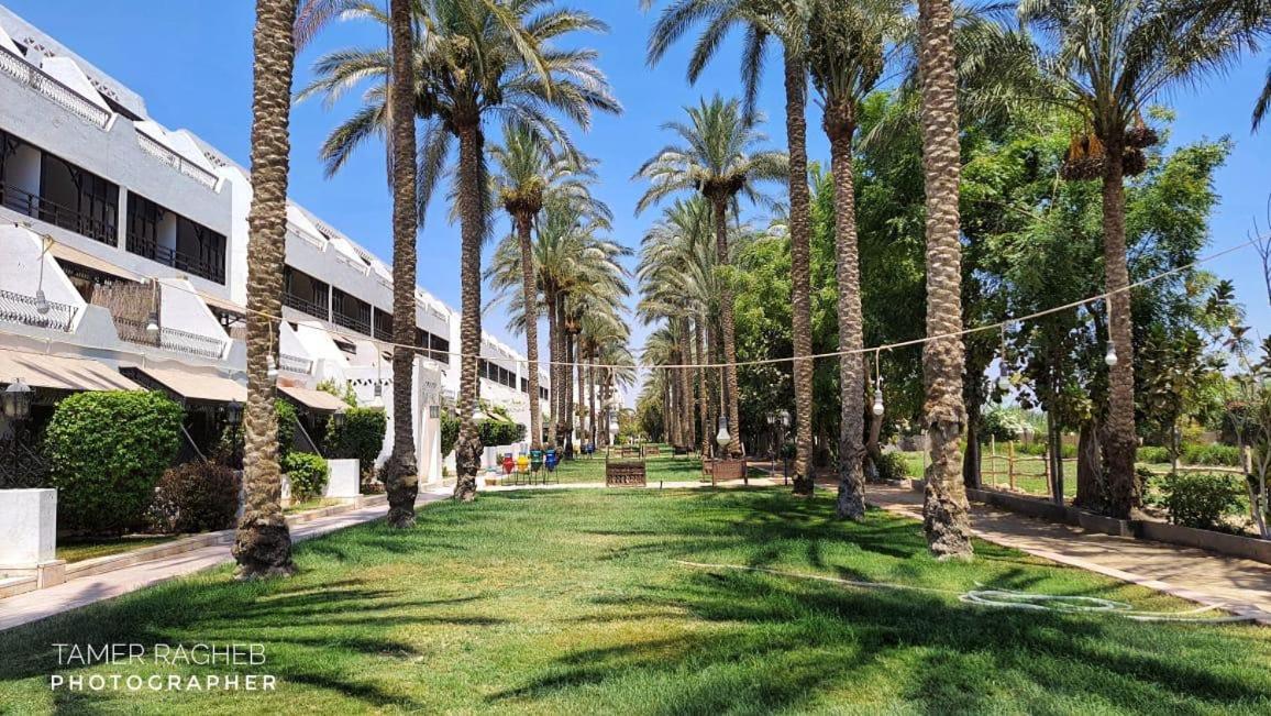 Abū Sulţān Six Corners Resort מראה חיצוני תמונה